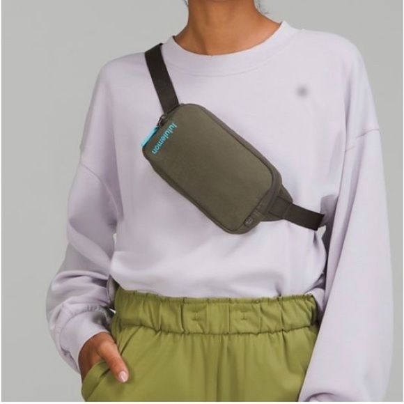 lululemon athletica Handbags - Lululemon belt bag NWOT